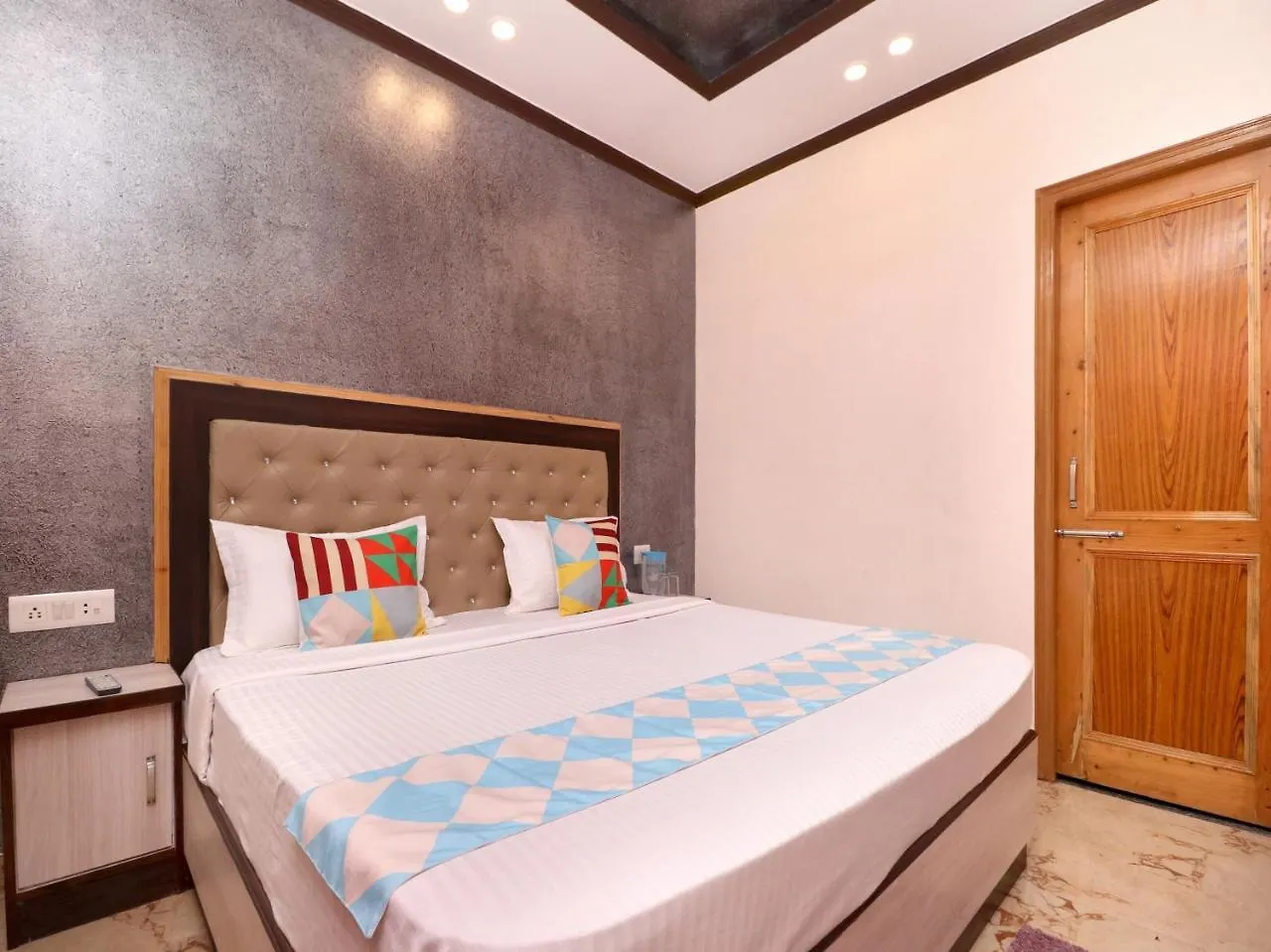 Oyo 19174 Home Delightful Stay Dhalli Shimla